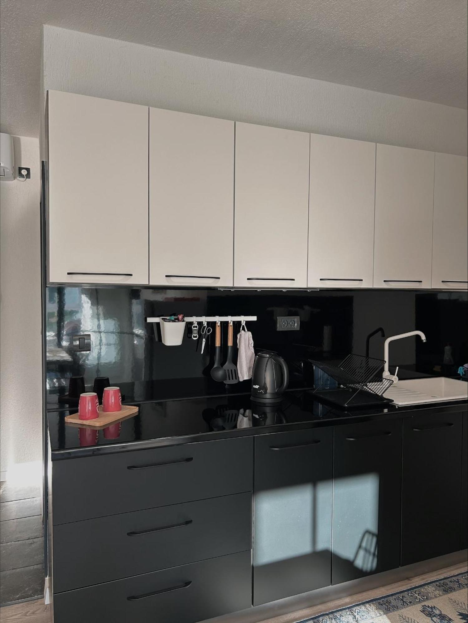 Stan Na Dan 4, Apartment